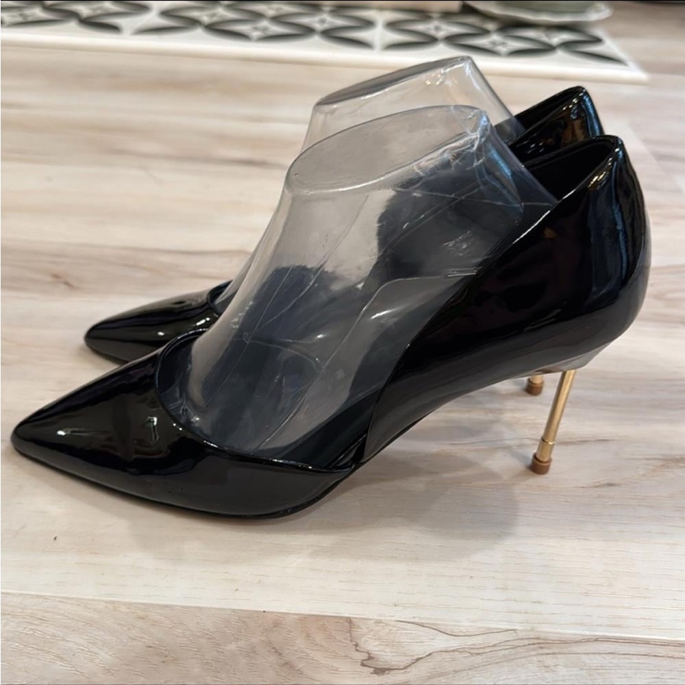 KURT GEIGER LONDON Britton High Heel Court Shoes - Picture 2 of 6